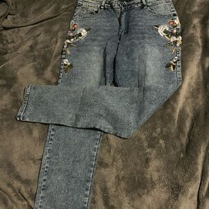 Women’s floral jeans